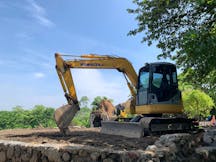 Mini Excavator for Hire in Collinsville