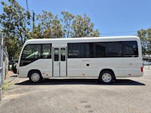 4WD Buses for Hire