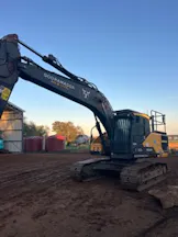 Track Mounted Excavator for Hire in Gooramadda