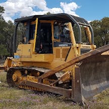 D5 or Equivalent Tracked Dozer for Hire