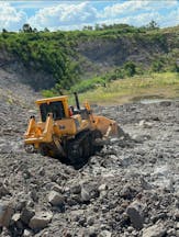 Bulk Earthworks in Ormeau Hills