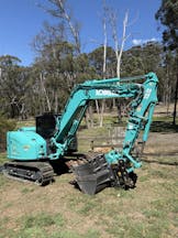 8t - 12t Track Mounted Excavator for Hire