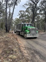 Truck and Dog Tipper for Hire