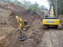 20t - 30t Track Mounted Excavator for Hire