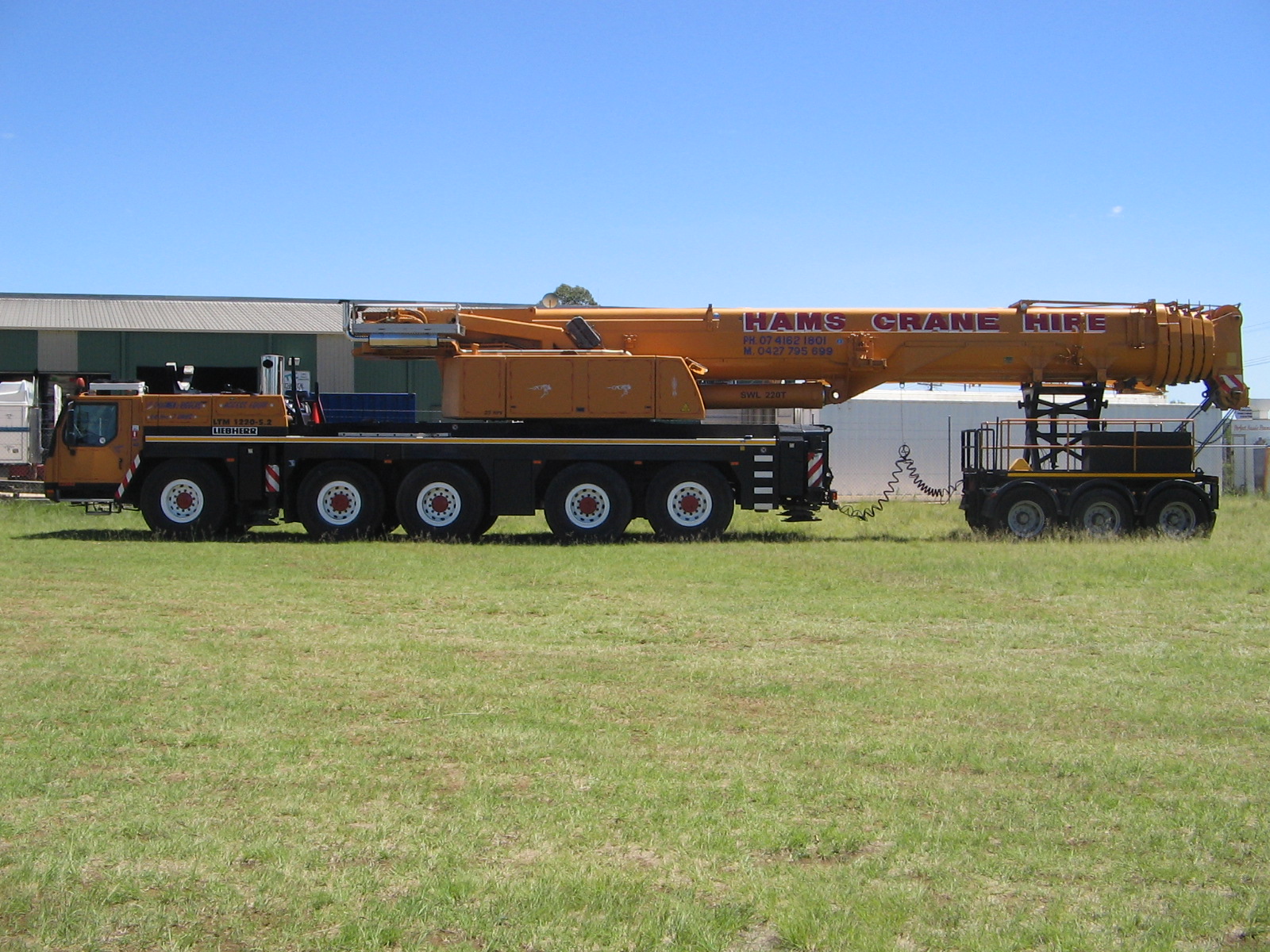 Hams Crane Hire in Kingaroy iseekplant