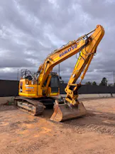 Track Mounted Excavator for Hire in Fyshwick