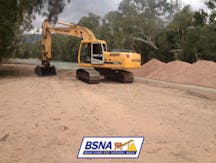 Track Mounted Excavator for Hire in Columbia