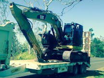 Track Mounted Excavator for Hire in Glenlee