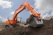 Track Mounted Excavator for Hire in Invermay