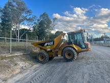 7t - 10t Site Dumpers and Front Tippers for Hire