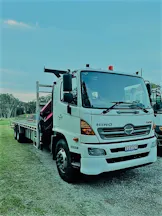 Crane Truck for Hire in Kangaroo Point