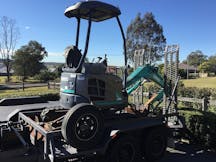 High Reach Excavator for Hire in Aberglasslyn