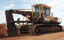 Tracked Trencher for Hire in Molendinar