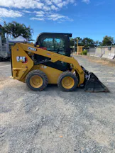 1.5t - 3t Skid Steer Loader for Hire