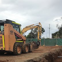 Logo of Darling Downs Bobcat and Tipper Hire