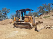 D5 or Equivalent Tracked Dozer for Hire