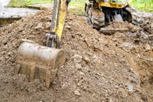 Mini Excavator for Hire in Burleigh Heads