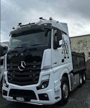 Truck & Dog Trailer for Hire in Burleigh Heads