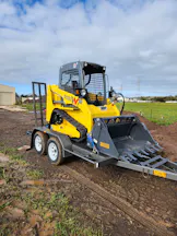 Under 1.5t Posi Track for Hire