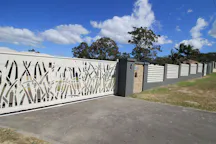 Fencing Contractors in Paradise Point