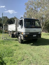 Bogie Drive 12t Tipper for Hire