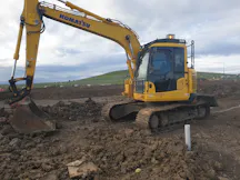 Track Mounted Excavator for Hire in Kialla