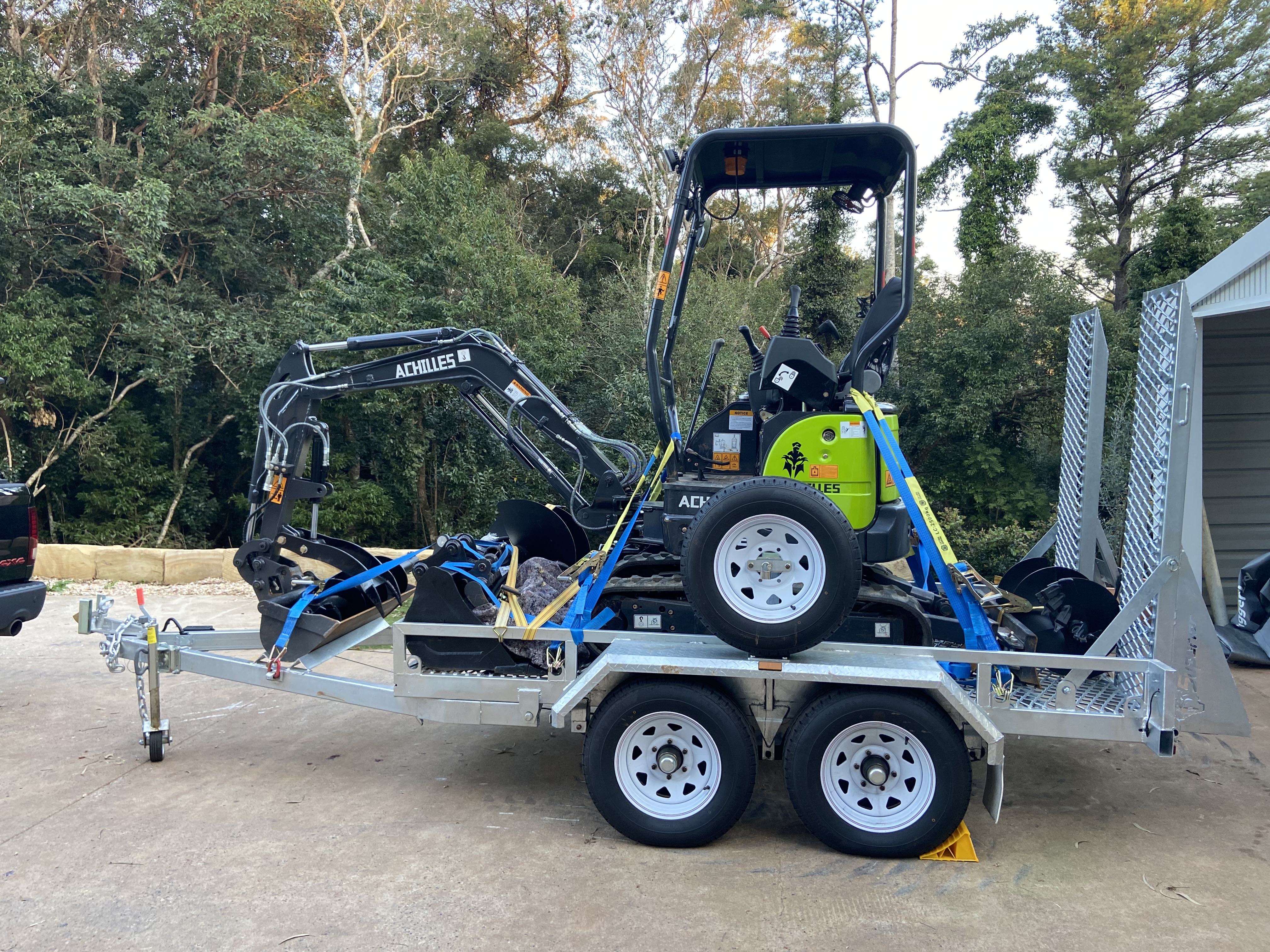 Logo of Havana Design and Constructions