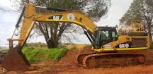 Track Mounted Excavator for Hire in Newman