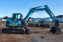 Track Mounted Excavator for Hire in Port Macquarie