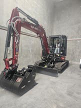 Posi Track Combo for Hire in Condell Park