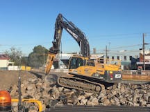 Track Mounted Excavator for Hire in Bayswater North