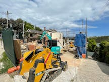 Under 1.5t Posi Track for Hire