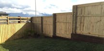 Fencing Contractors in Browns Plains