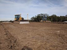 D5 or Equivalent Tracked Dozer for Hire