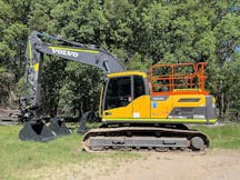 Track Mounted Excavator for Hire in Richlands