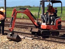 5.5t - 8t Mini Excavator for Hire