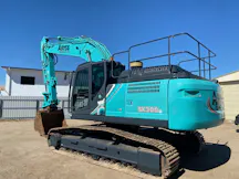 Track Mounted Excavator for Hire in Garbutt