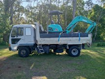 Excavator & Truck Combo for Hire in Kurri Kurri