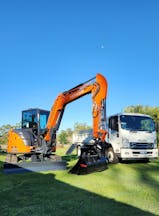 5.5t - 8t Mini Excavator for Hire