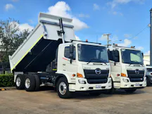 Bogie Drive up to 12t Tipper for Hire